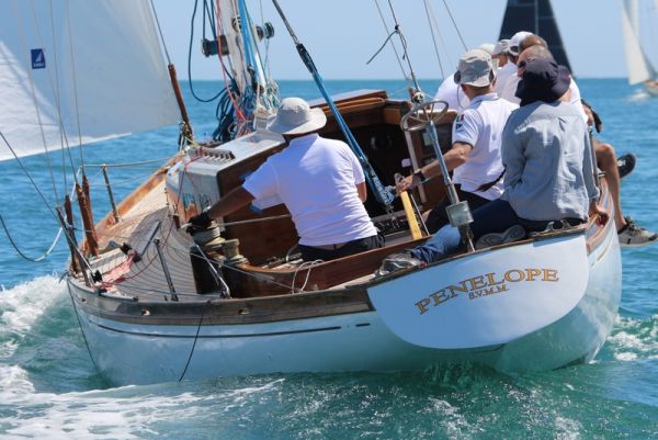 Al via “Le Vele d’Epoca dell’Alto Tirreno – Trofeo Valdettaro”, le regate, il programma e gli eventi in banchina 