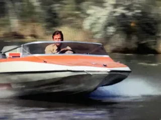 Foto 3 di 10: Glastron GT 150 - Restored