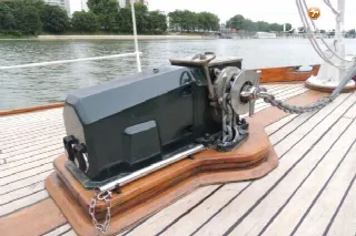 Foto 5 di 23: Brooke MARINE 65