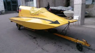 Foto 1 di 4: Molinari Raceboat