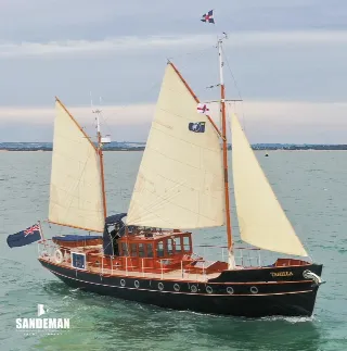 Foto 2 di 86: Thornycroft 60 ft Motor Yacht 1922/2025