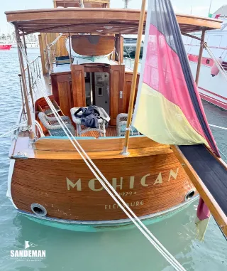 Foto 9 di 103: Consolidated 66 ft Twin Screw Long Island Commuter Boat 1929/1997