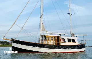 Foto 1 di 98: GL WATSON 55 ft MFV Motorsailer 1960