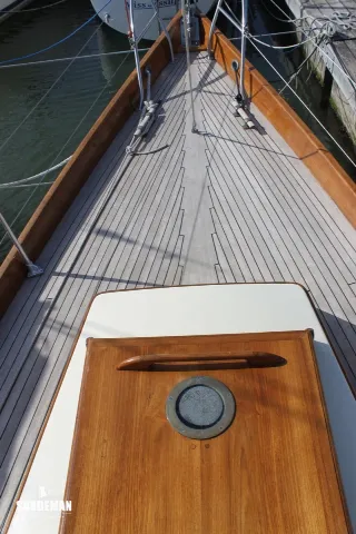 Foto 13 di 42: David Cheverton 37 ft Sloop 1962/2015