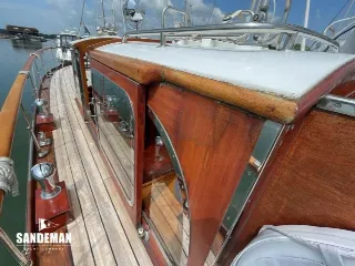 Foto 16 di 72: RAMPART 48 TWIN SCREW CLASSIC MOTOR YACHT 1962/2002