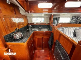 Foto 41 di 72: RAMPART 48 TWIN SCREW CLASSIC MOTOR YACHT 1962/2002