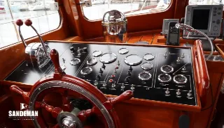Foto 47 di 72: RAMPART 48 TWIN SCREW CLASSIC MOTOR YACHT 1962/2002
