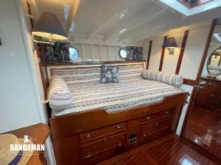 Foto 53 di 72: RAMPART 48 TWIN SCREW CLASSIC MOTOR YACHT 1962/2002