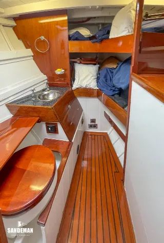 Foto 55 di 72: RAMPART 48 TWIN SCREW CLASSIC MOTOR YACHT 1962/2002