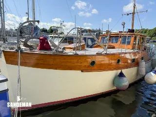 Foto 6 di 82: Stow & Son (Lady Bee) 39 ft Twin Screw Motor Yacht 1938/2017