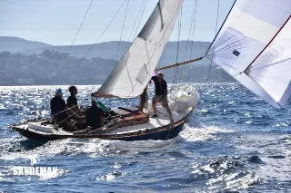 Foto 3 di 27: EDSON B. SCHOCK 38 FT UNIVERSAL RULE R-CLASS SLOOP 1923/2010