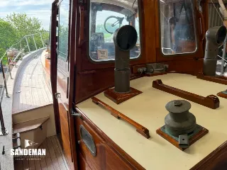 Foto 15 di 66: John E. Powell 37 ft Motor Yacht 1956