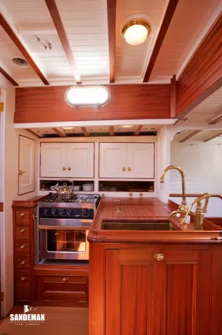 Foto 16 di 23: Sparkman & Stephens 56 ft Spirit of Tradition Sloop/Cutter 2007