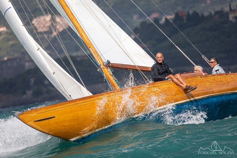 La Spezia: le vele d’epoca al Mariperman e Seafuture 2021 