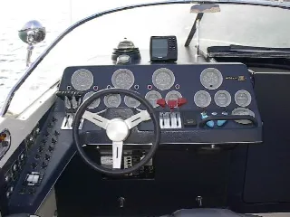 Foto 5 di 6: RIVA 2000