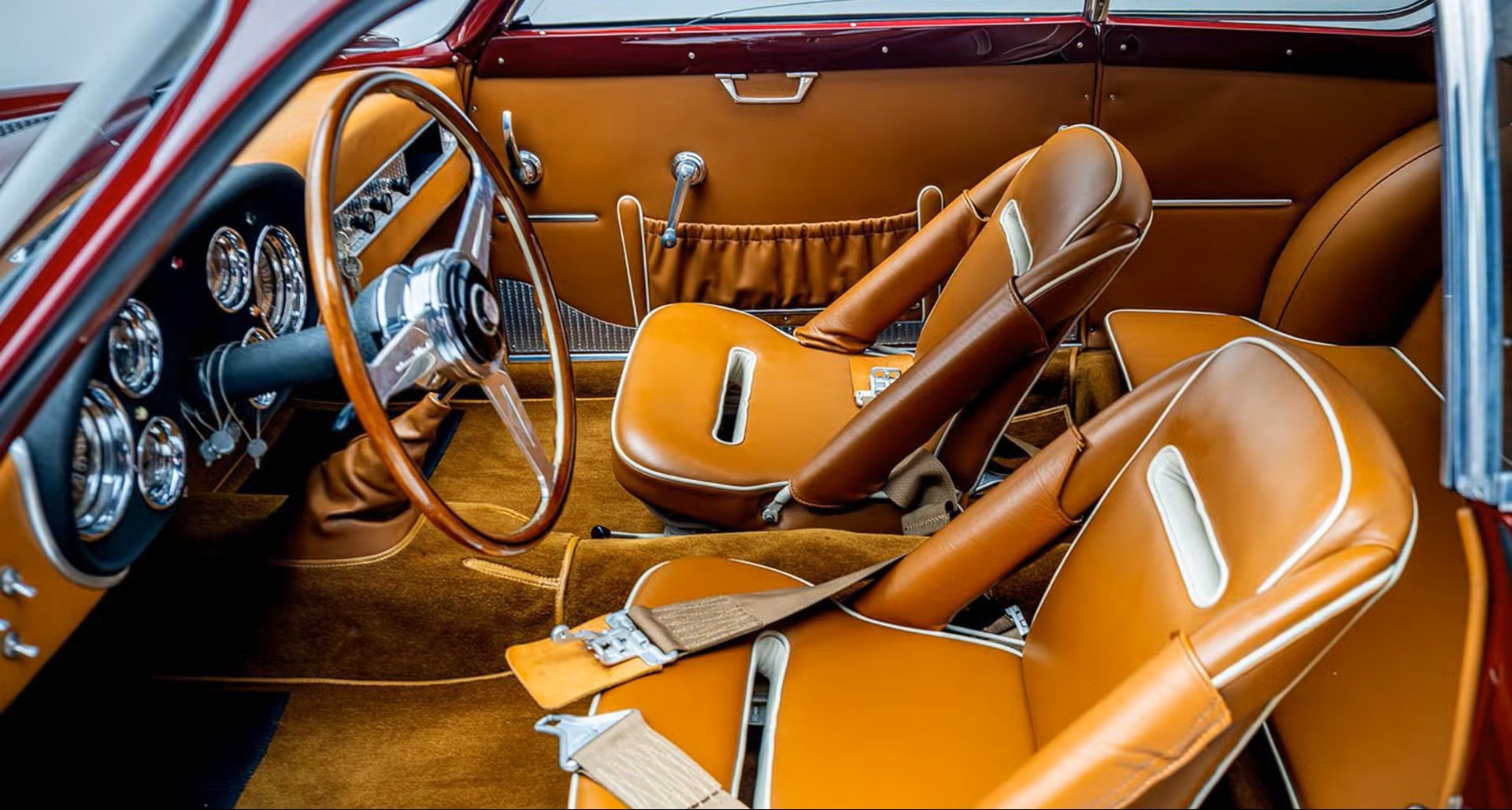 Vendita record per l'Alfa Romeo 1900C SSZ Zagato  “Lusso” del 1957 all’asta a Pebble Beach: battuta a 1.250.000$