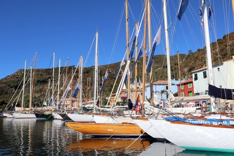 Mabelle, Ilda, Crivizza e Gazell vincono il 6° Capraia Sail Rally